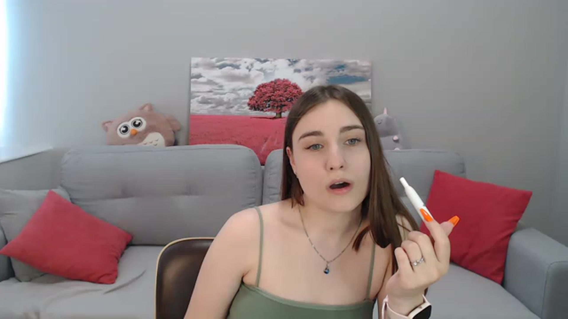 Gallery image thumbnail from LaneyGrey's myfreecams stream on, 06/06/2023, 11:15 image 12 of 20