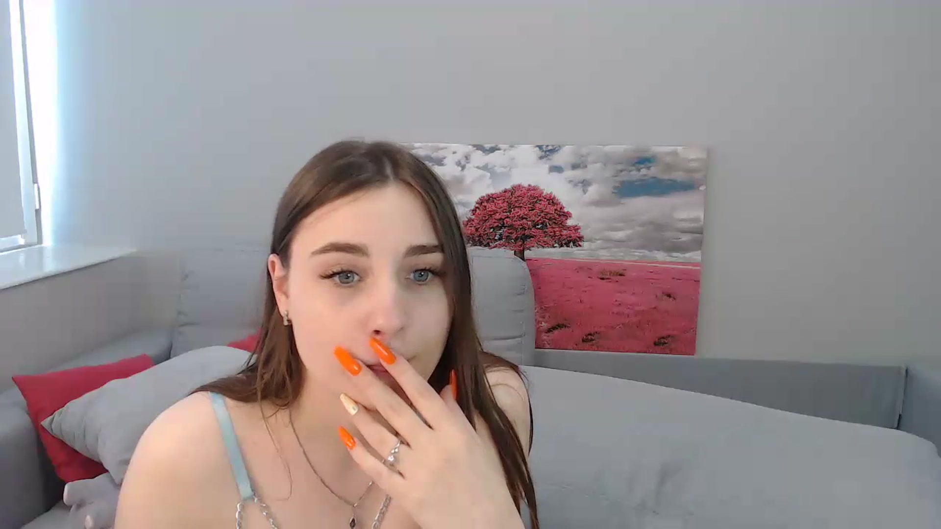 Gallery image thumbnail from LaneyGrey's myfreecams stream on, 06/12/2023, 13:21 image 18 of 20