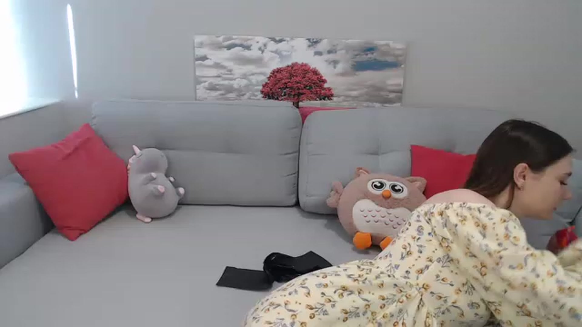 Gallery image thumbnail from LaneyGrey's myfreecams stream on, 06/17/2023, 08:16 image 2 of 20