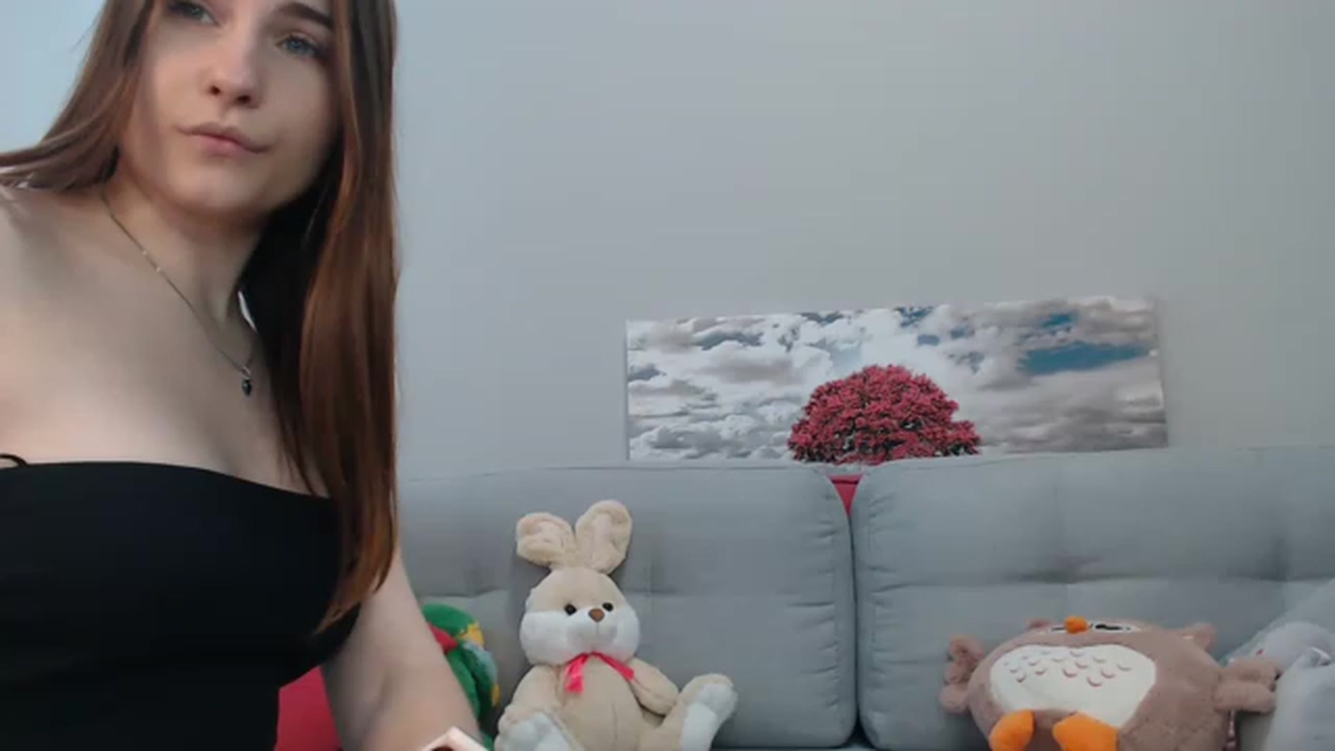 Gallery image thumbnail from LaneyGrey's myfreecams stream on, 07/08/2023, 09:19 image 17 of 20