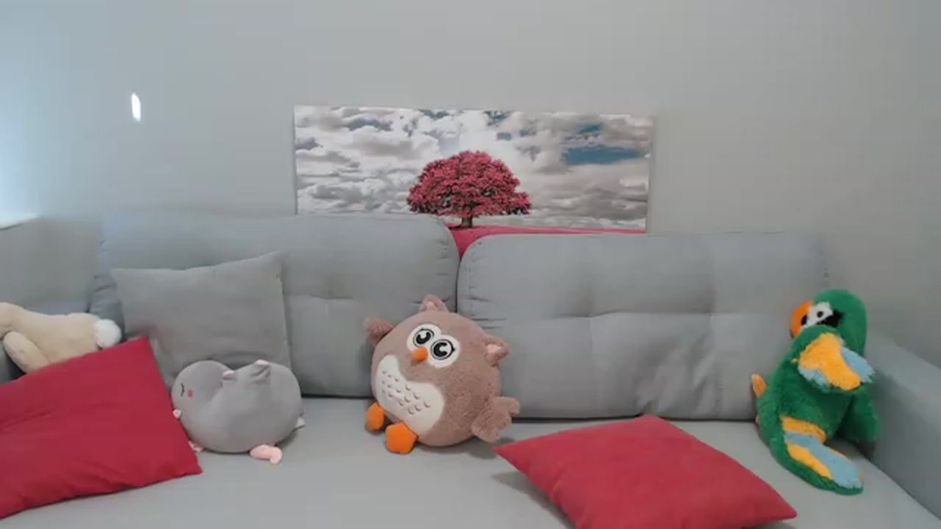 Gallery image thumbnail from LaneyGrey's myfreecams stream on, 07/25/2023, 08:38 image 16 of 20