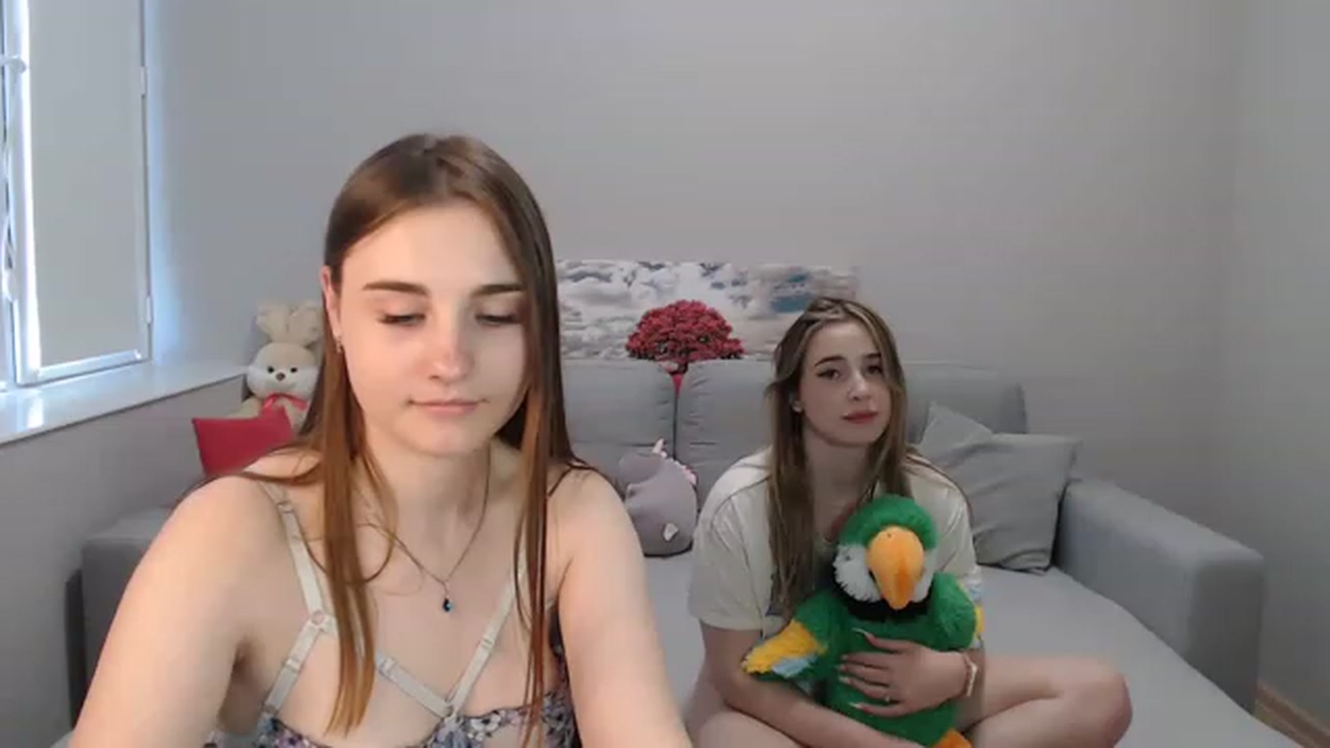 Gallery image thumbnail from LaneyGrey's myfreecams stream on, 07/28/2023, 13:21 image 10 of 20