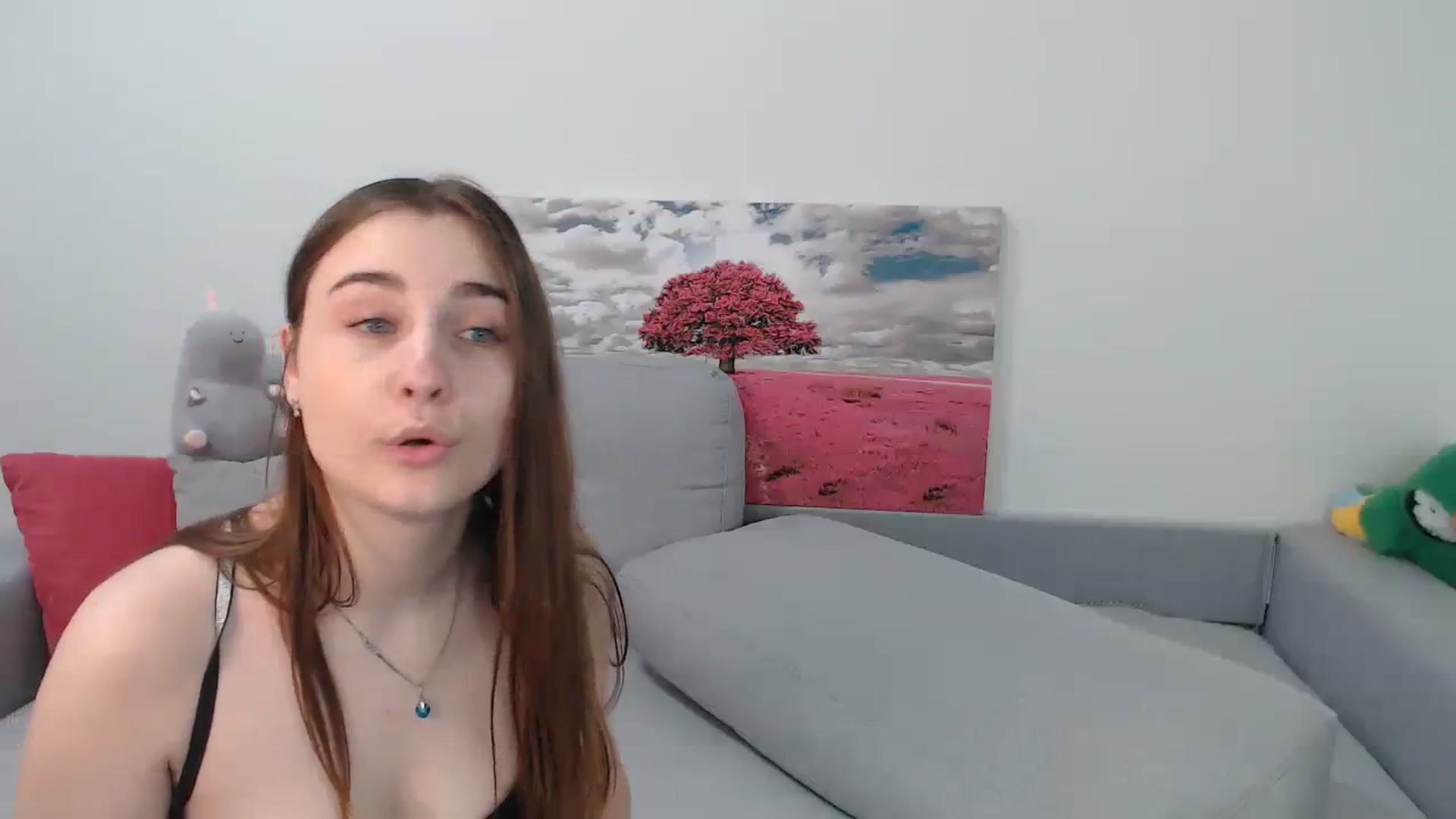 Gallery image thumbnail from LaneyGrey's myfreecams stream on, 08/08/2023, 13:51 image 13 of 20
