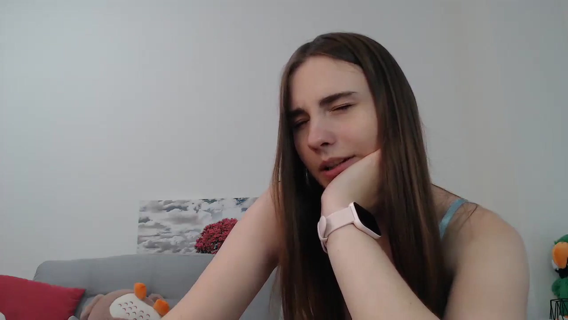 Gallery image thumbnail from LaneyGrey's myfreecams stream on, 08/21/2023, 10:17 image 2 of 20