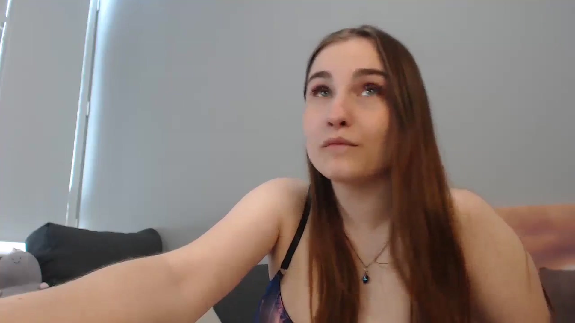 Gallery image thumbnail from LaneyGrey's myfreecams stream on, 09/01/2023, 10:17 image 7 of 20