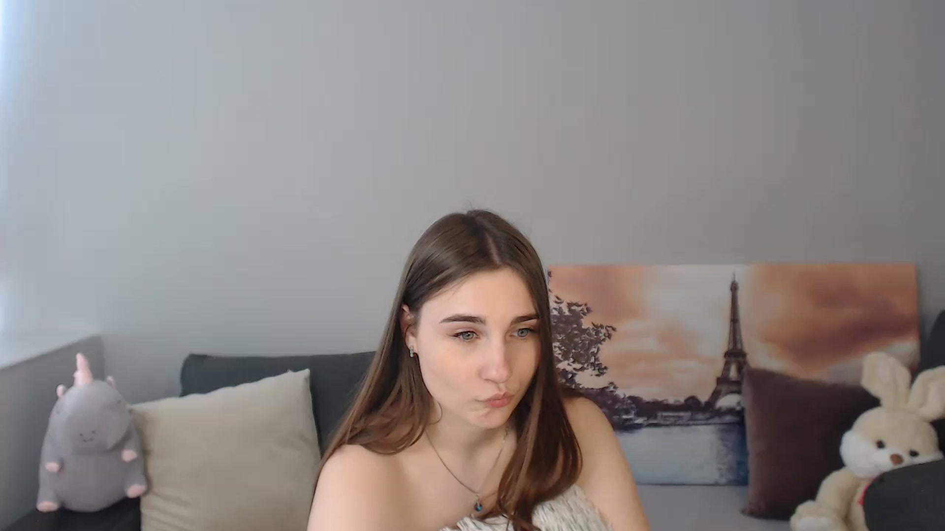 Gallery image thumbnail from LaneyGrey's myfreecams stream on, 09/08/2023, 13:35 image 16 of 20