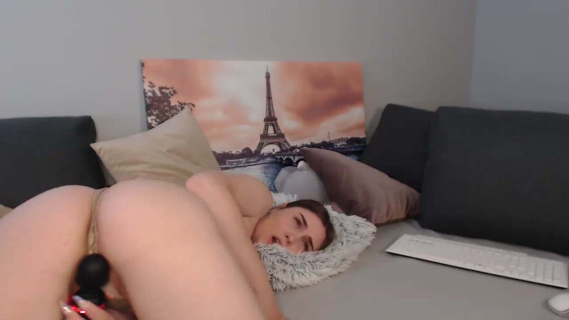 Gallery image thumbnail from LaneyGrey's myfreecams stream on, 09/16/2023, 09:15 image 10 of 20