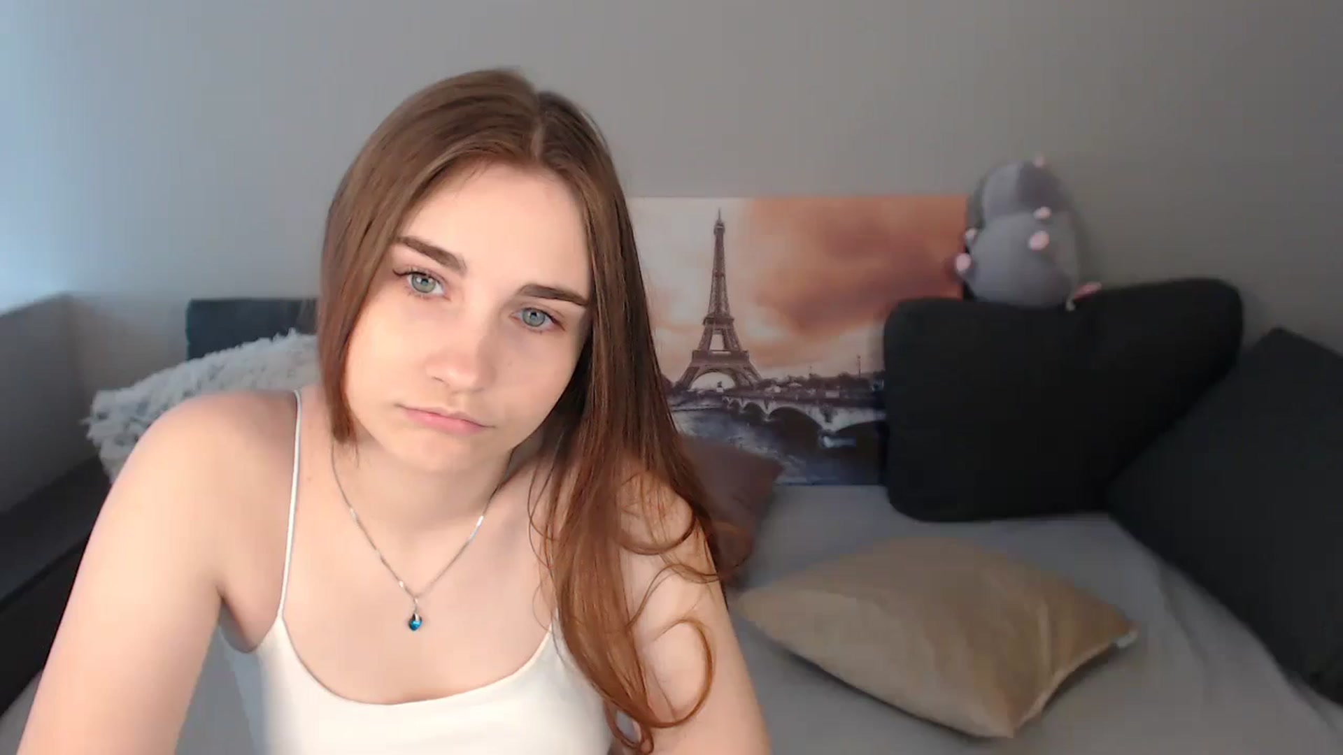 Gallery image thumbnail from LaneyGrey's myfreecams stream on, 09/19/2023, 09:08 image 17 of 20