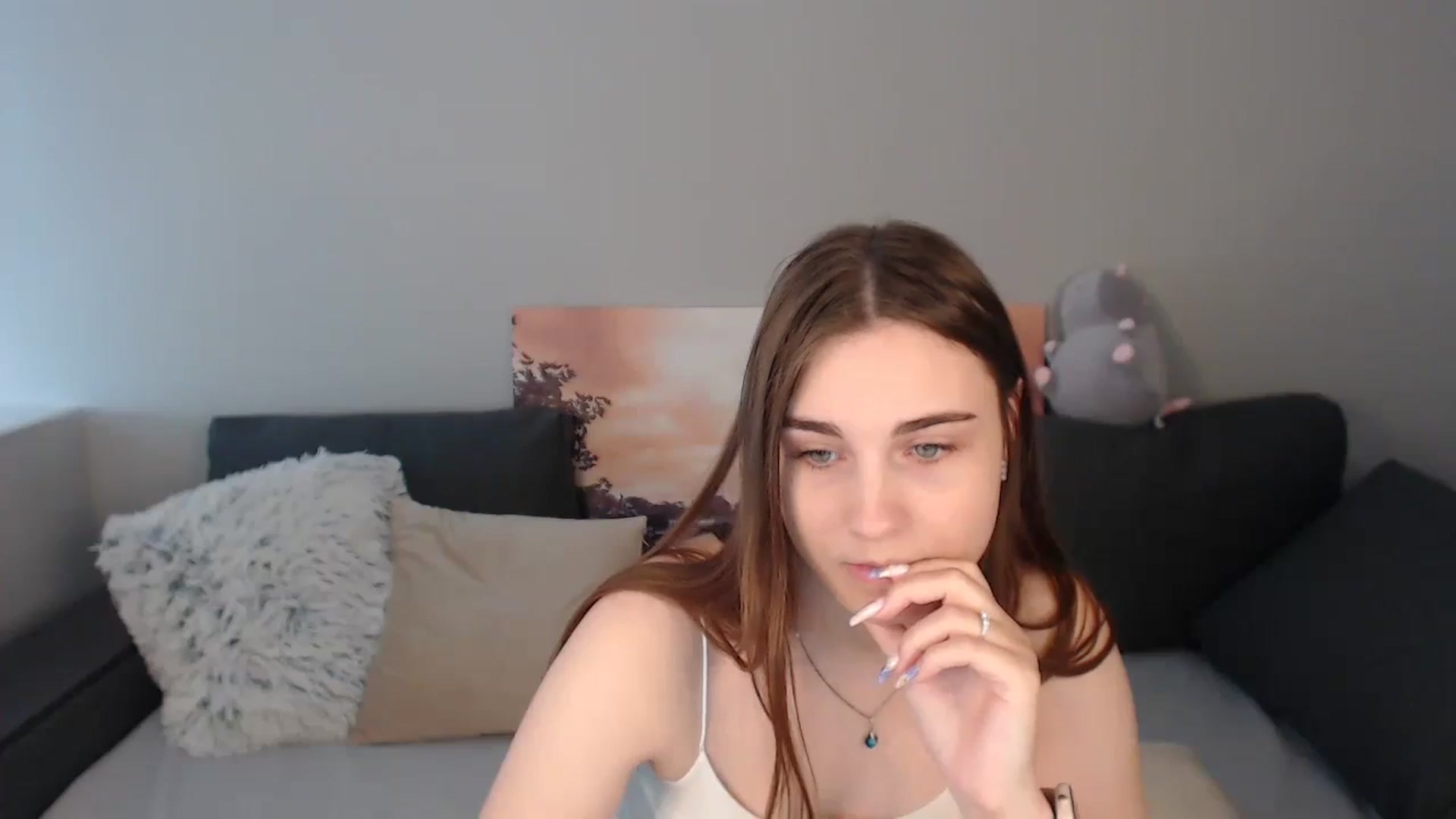 Gallery image thumbnail from LaneyGrey's myfreecams stream on, 09/19/2023, 09:54 image 3 of 20