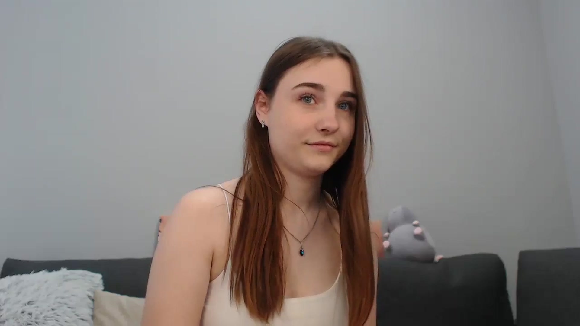 Gallery image thumbnail from LaneyGrey's myfreecams stream on, 09/19/2023, 11:37 image 7 of 20