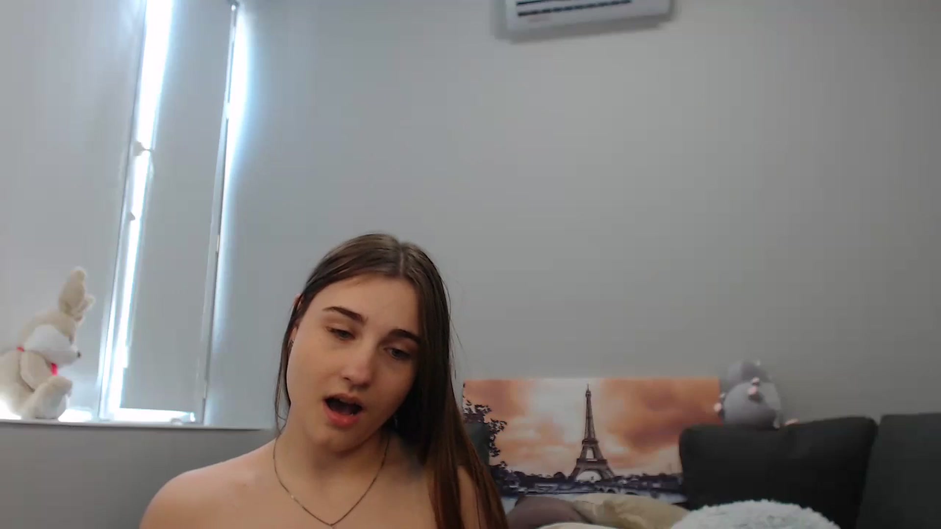 Gallery image thumbnail from LaneyGrey's myfreecams stream on, 09/19/2023, 12:44 image 12 of 20