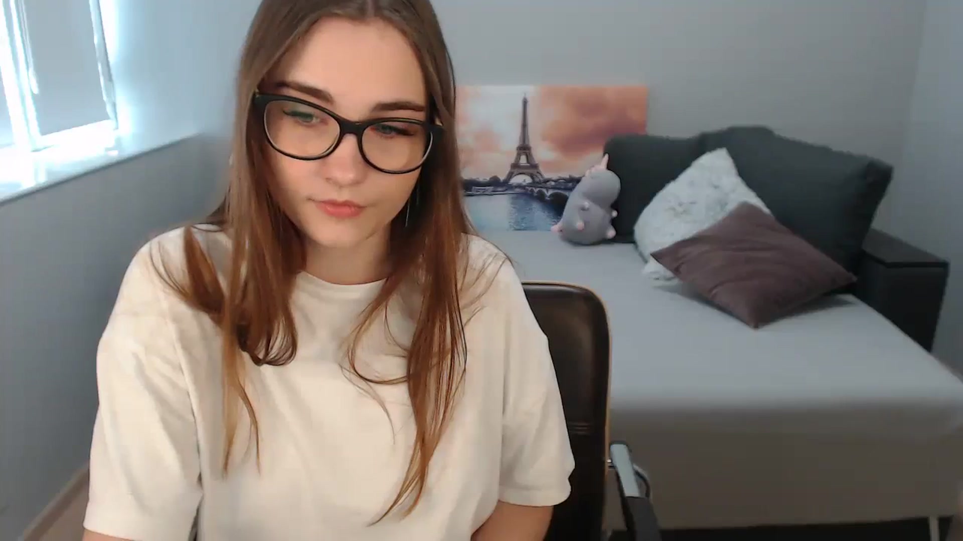 Gallery image thumbnail from LaneyGrey's myfreecams stream on, 09/23/2023, 08:29 image 19 of 20