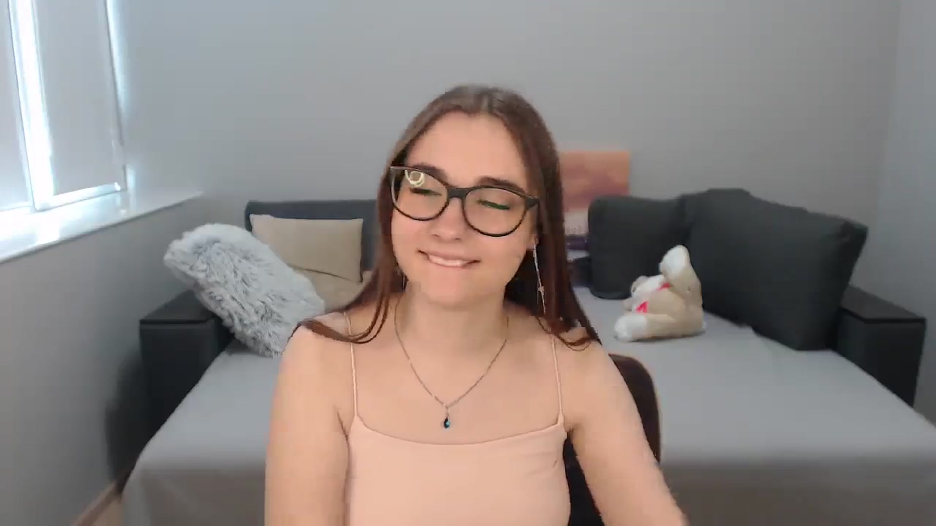 Gallery image thumbnail from LaneyGrey's myfreecams stream on, 09/23/2023, 13:50 image 15 of 20