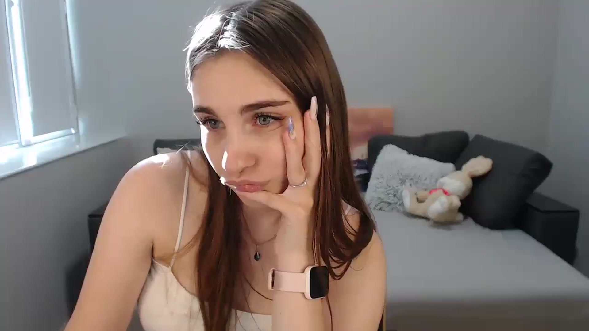 Gallery image thumbnail from LaneyGrey's myfreecams stream on, 09/25/2023, 13:37 image 13 of 20