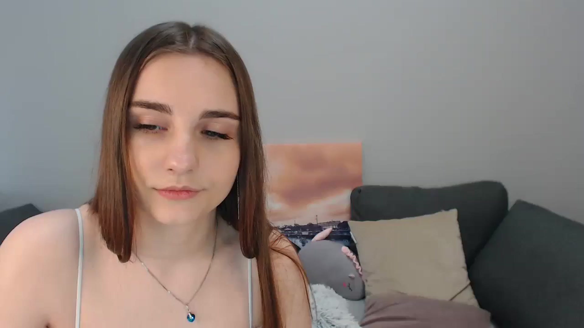 Gallery image thumbnail from LaneyGrey's myfreecams stream on, 10/02/2023, 09:40 image 18 of 20