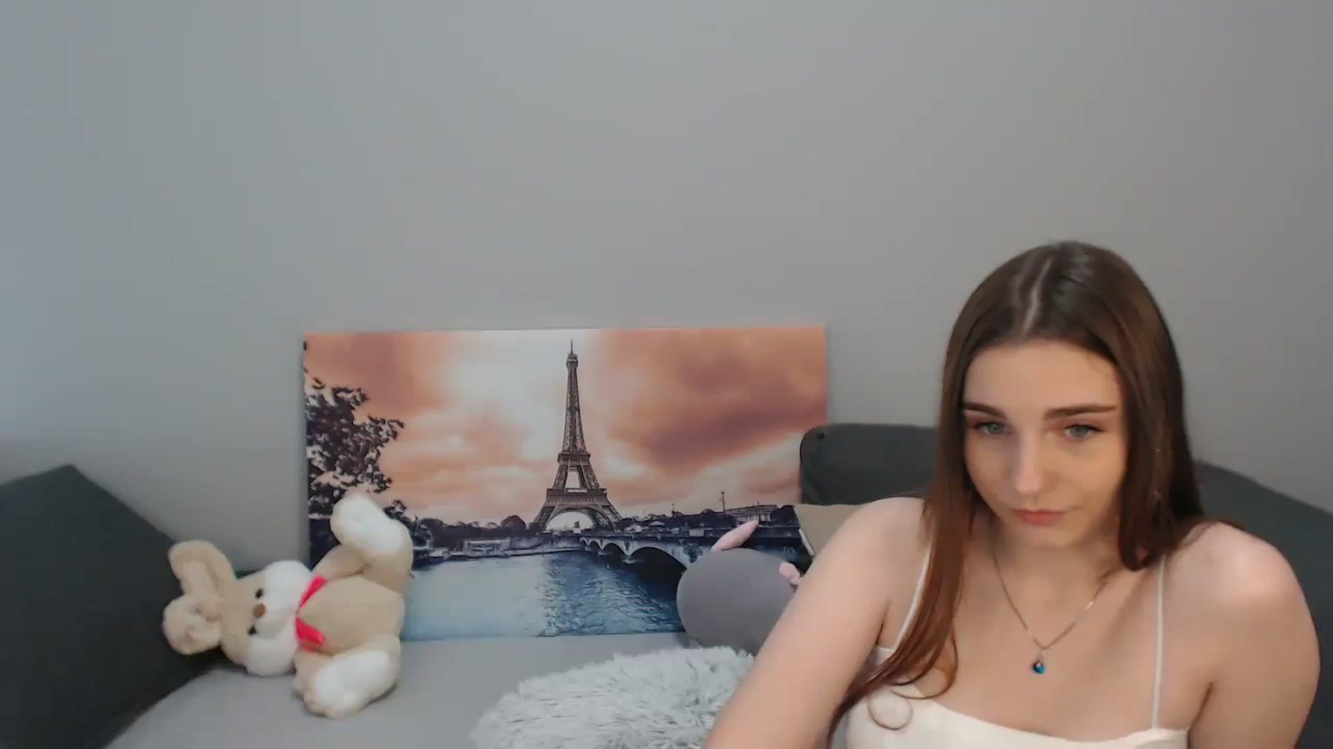 Gallery image thumbnail from LaneyGrey's myfreecams stream on, 10/02/2023, 09:40 image 17 of 20