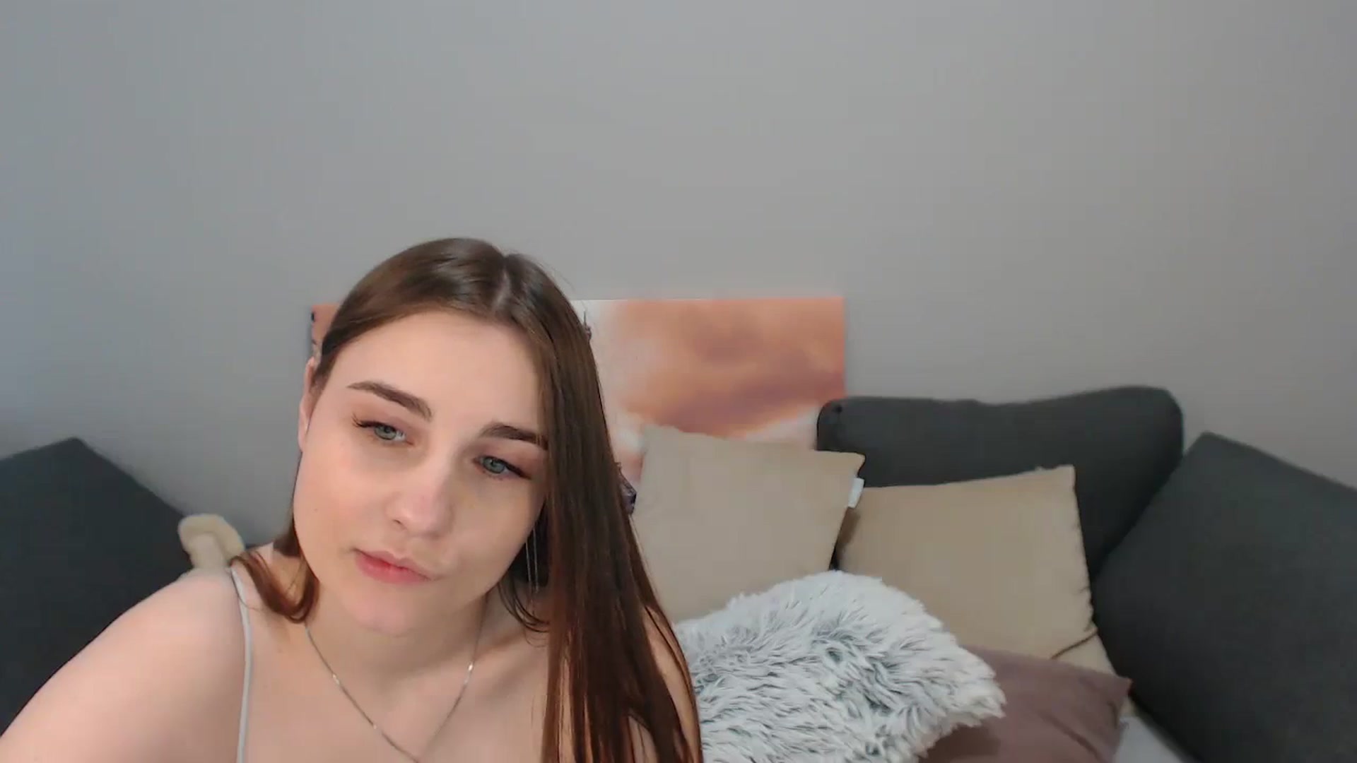 Gallery image thumbnail from LaneyGrey's myfreecams stream on, 10/02/2023, 11:07 image 11 of 20
