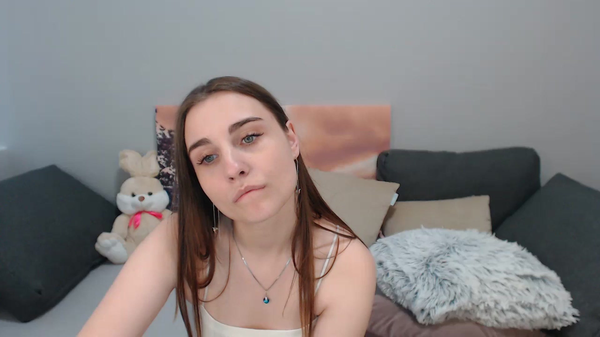 Gallery image thumbnail from LaneyGrey's myfreecams stream on, 10/02/2023, 13:51 image 8 of 20
