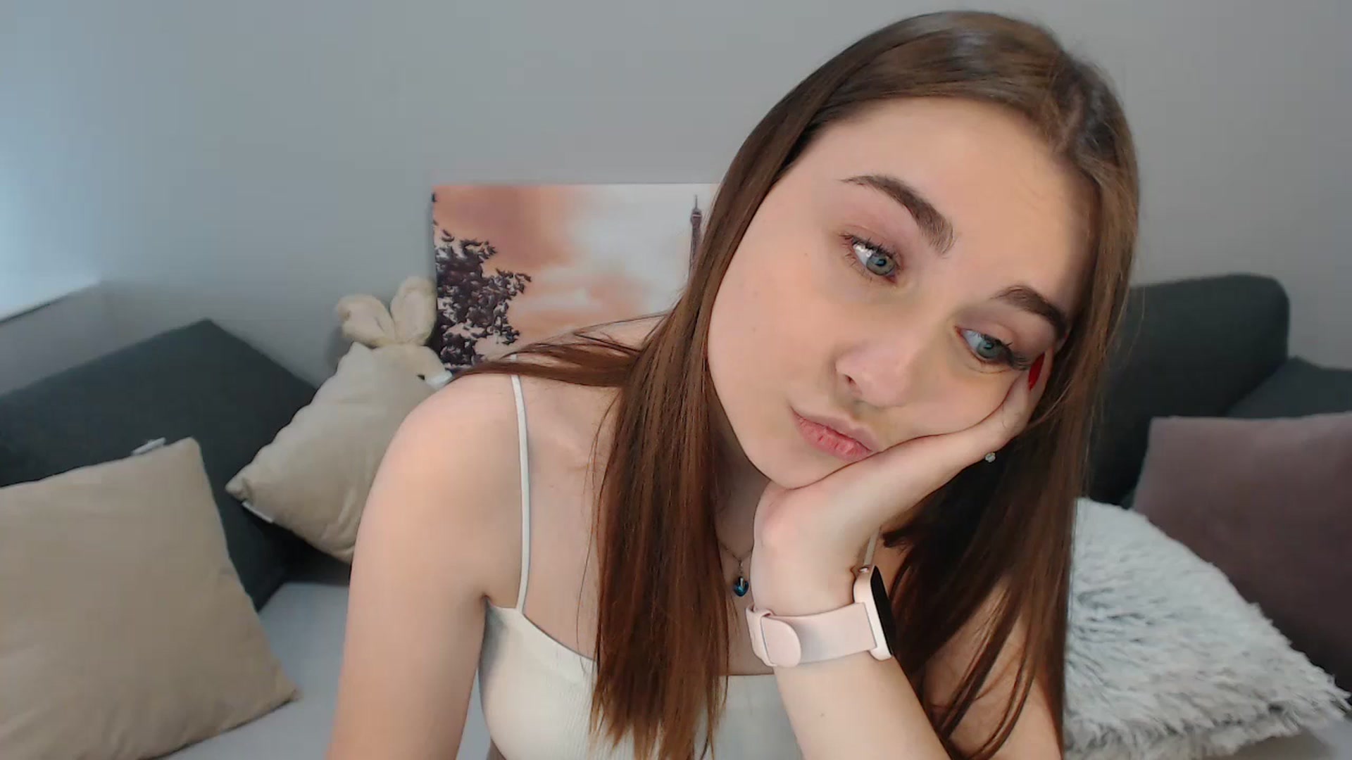 Gallery image thumbnail from LaneyGrey's myfreecams stream on, 10/06/2023, 10:09 image 6 of 20