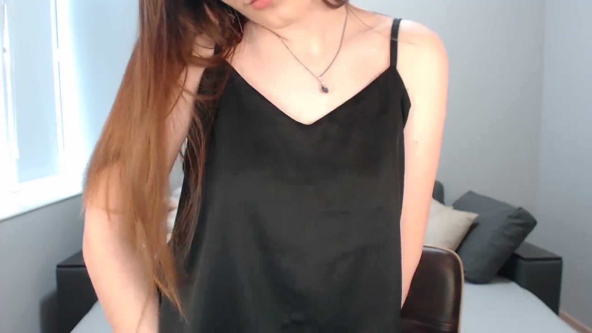 Gallery image thumbnail from LaneyGrey's myfreecams stream on, 10/07/2023, 08:31 image 7 of 20
