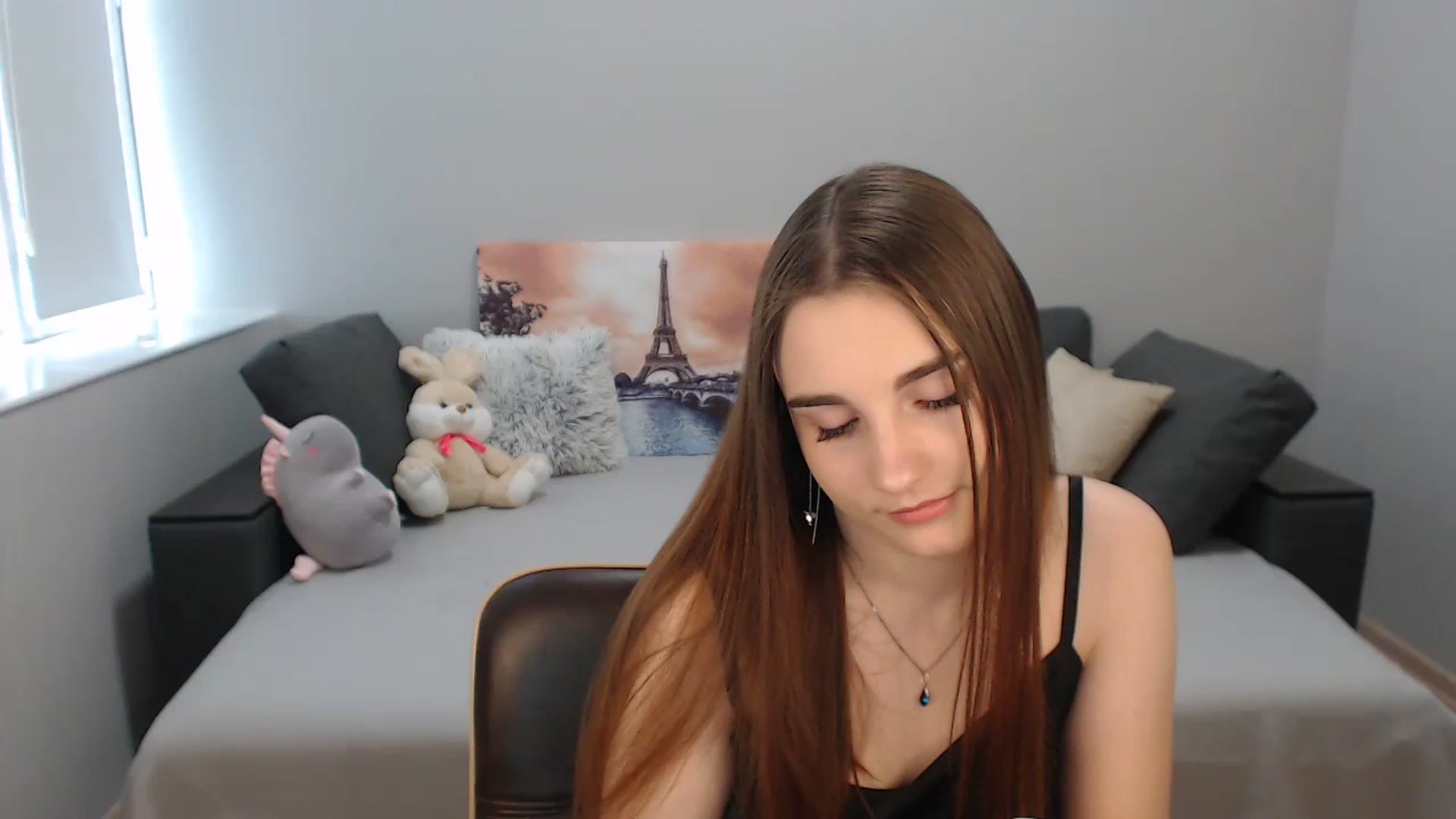 Gallery image thumbnail from LaneyGrey's myfreecams stream on, 10/07/2023, 08:31 image 3 of 20