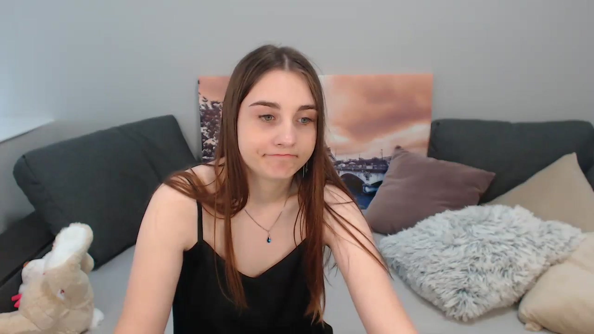 Gallery image thumbnail from LaneyGrey's myfreecams stream on, 10/07/2023, 12:31 image 3 of 20