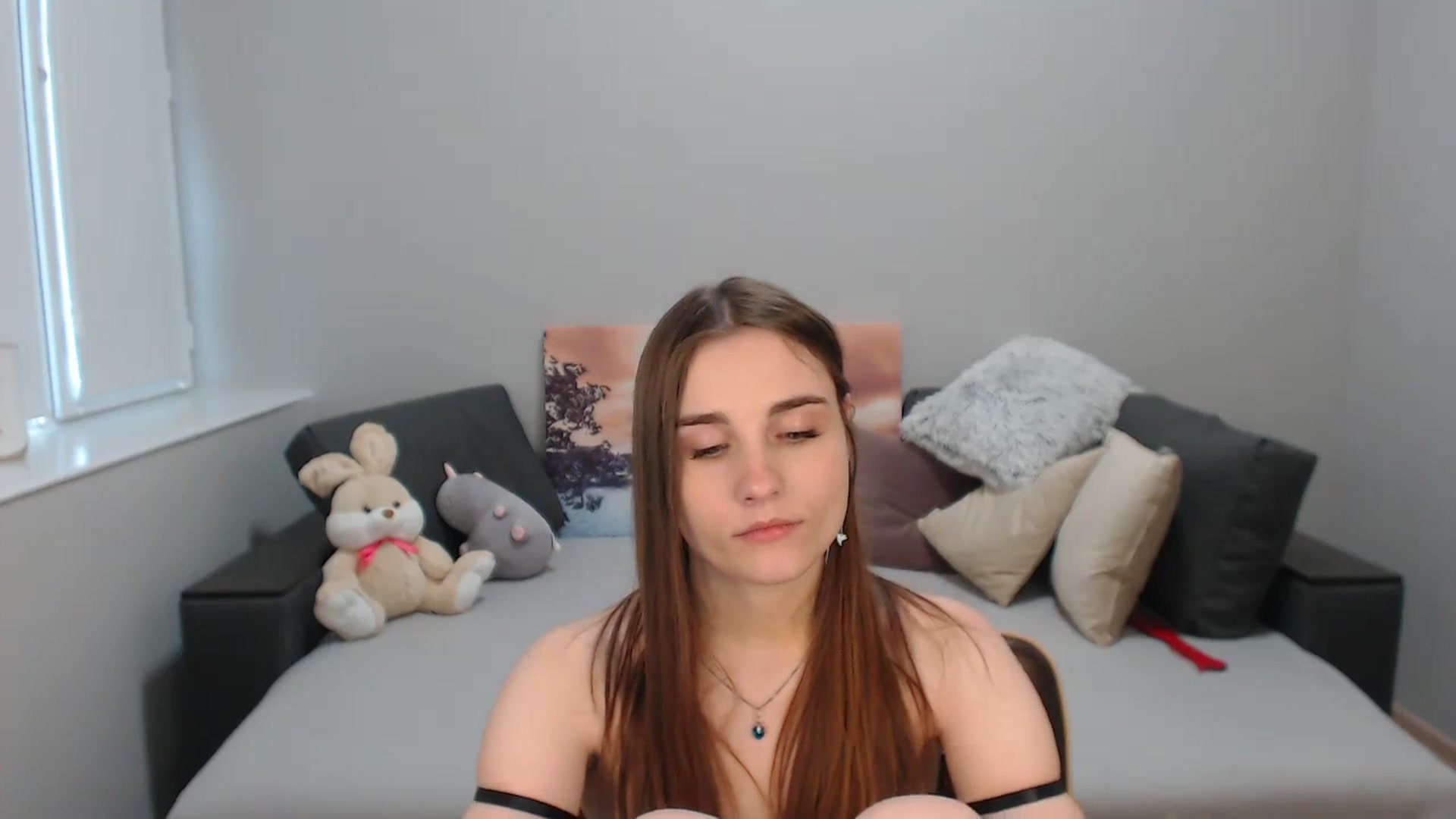 Gallery image thumbnail from LaneyGrey's myfreecams stream on, 10/08/2023, 12:48 image 18 of 20