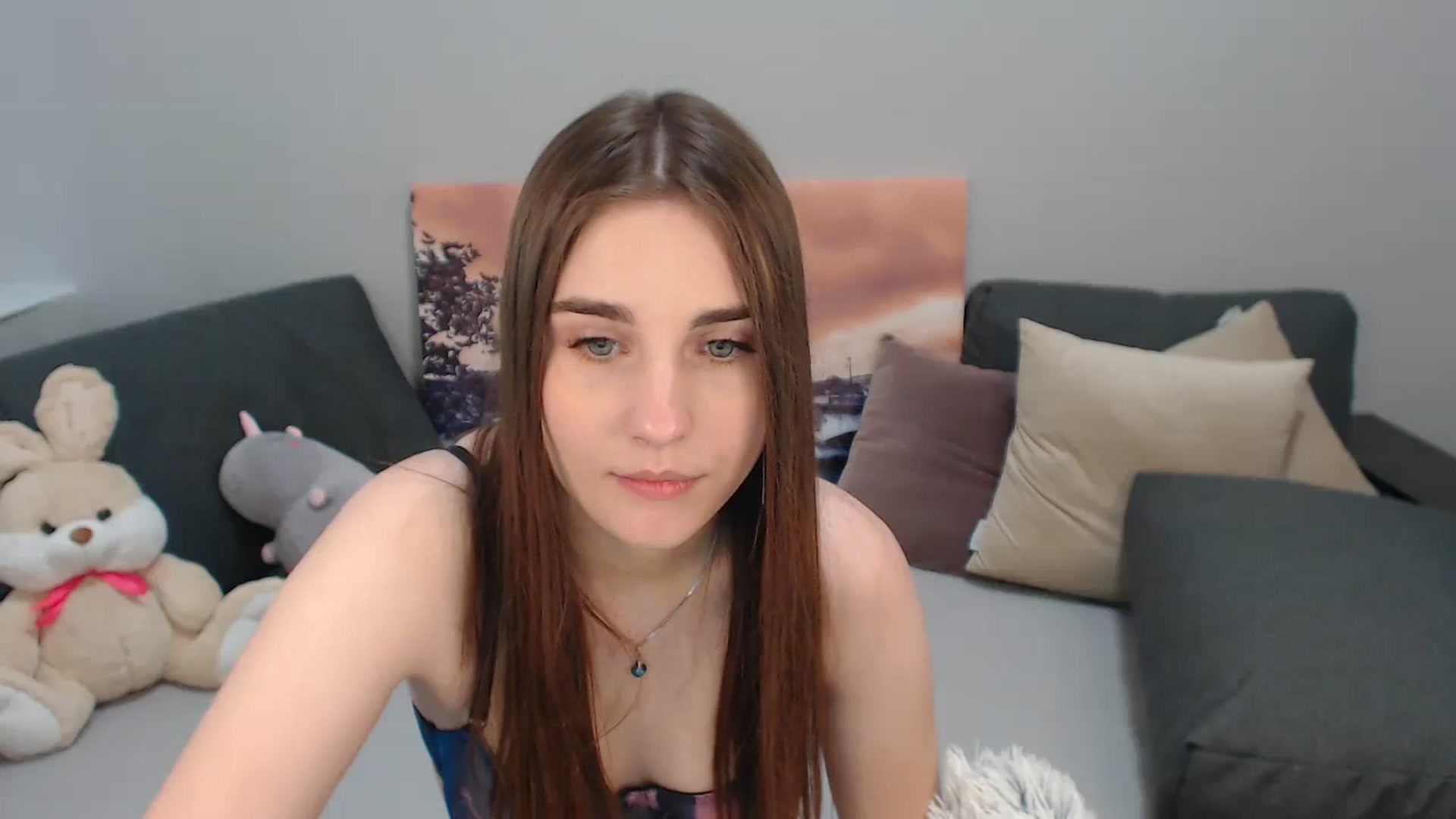 Gallery image thumbnail from LaneyGrey's myfreecams stream on, 10/08/2023, 12:48 image 9 of 20