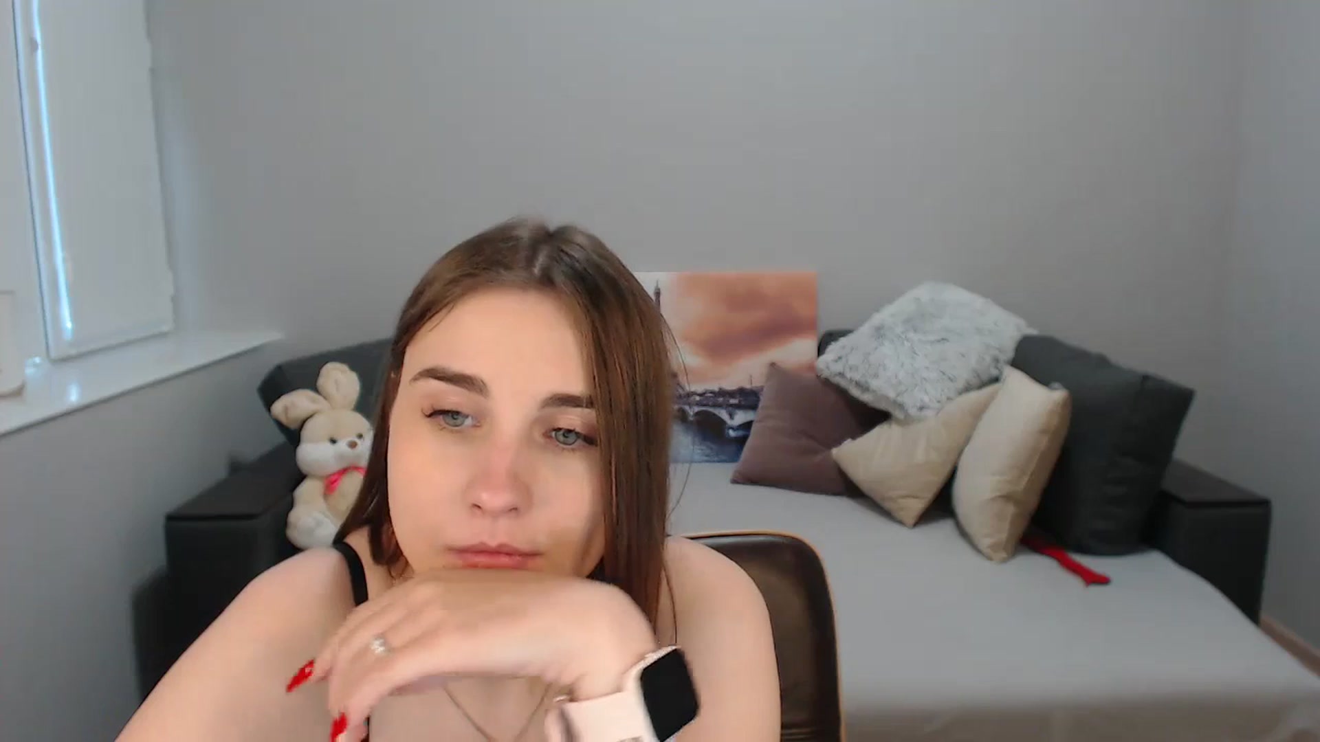Gallery image thumbnail from LaneyGrey's myfreecams stream on, 10/08/2023, 13:30 image 10 of 20