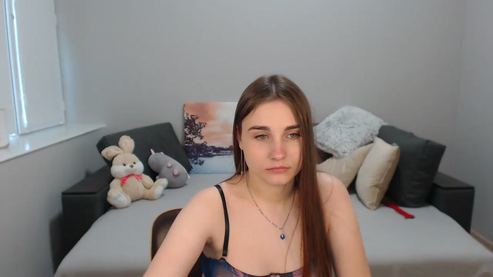 Gallery image thumbnail from LaneyGrey's myfreecams stream on, 10/08/2023, 13:30 image 16 of 20