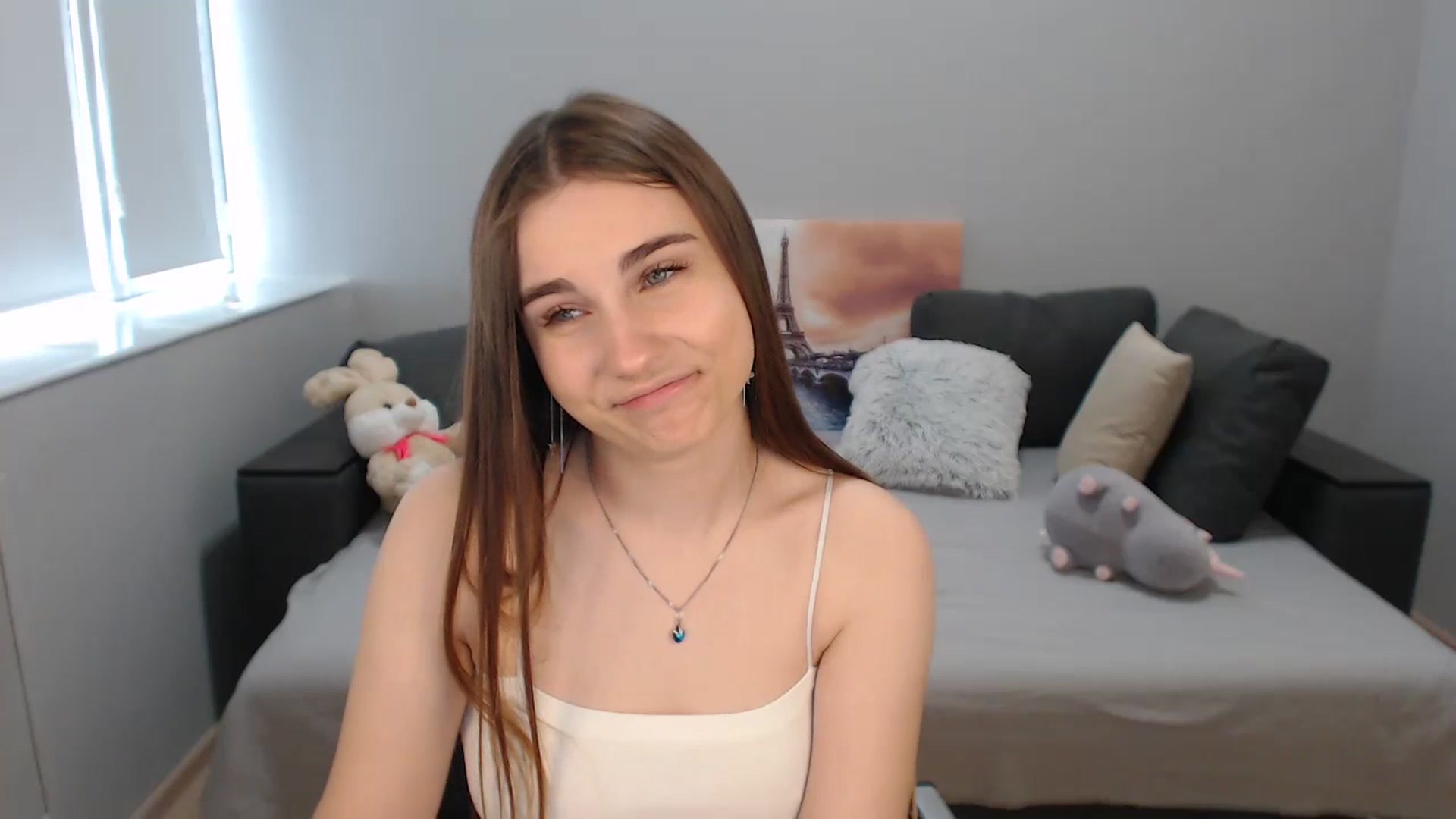 Gallery image thumbnail from LaneyGrey's myfreecams stream on, 10/12/2023, 09:07 image 7 of 20