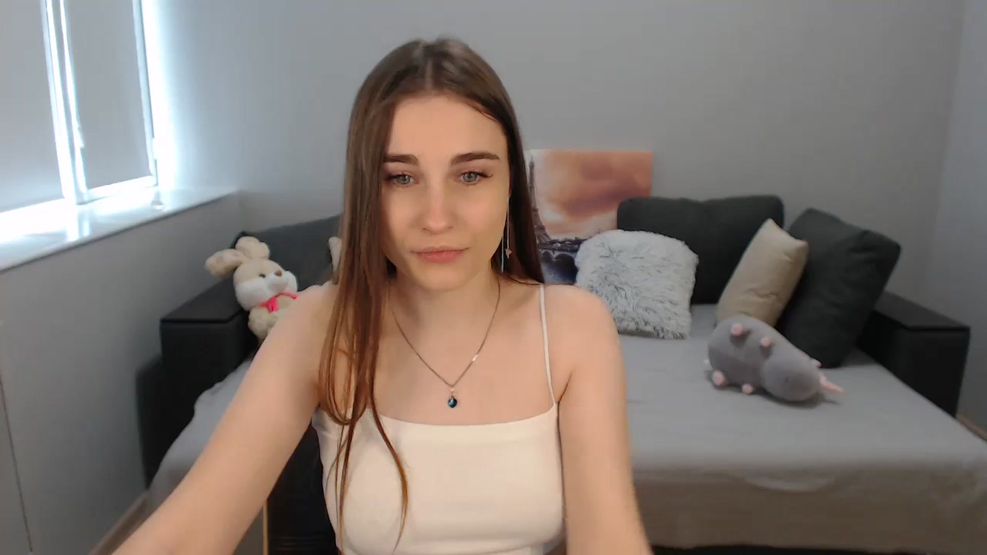 Gallery image thumbnail from LaneyGrey's myfreecams stream on, 10/12/2023, 09:07 image 6 of 20