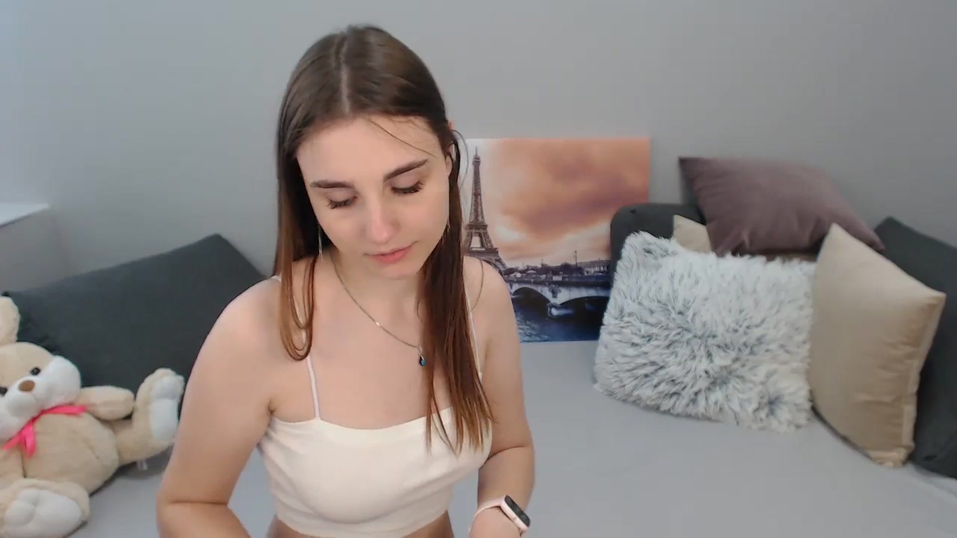 Gallery image thumbnail from LaneyGrey's myfreecams stream on, 10/12/2023, 13:22 image 8 of 20