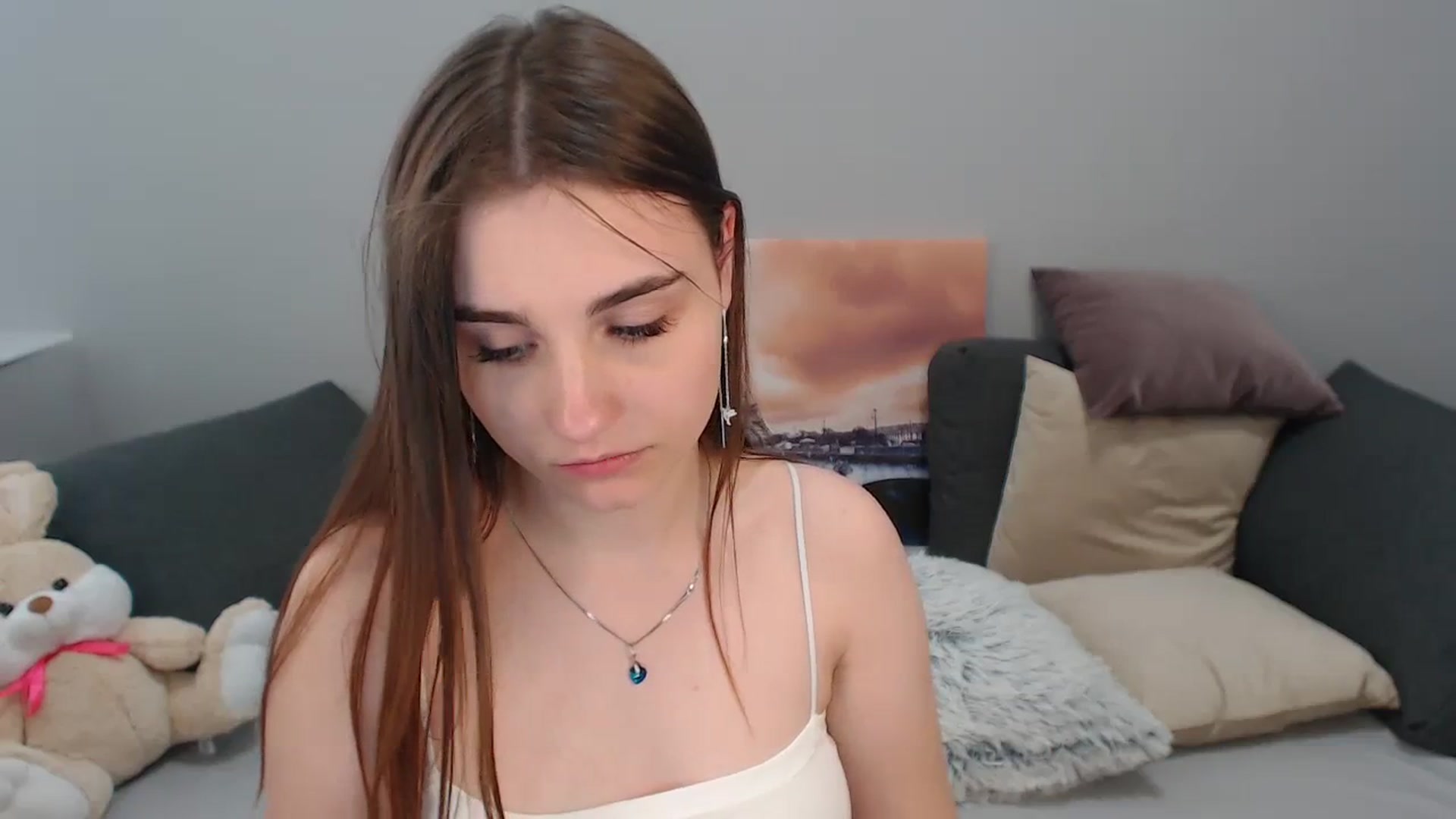 Gallery image thumbnail from LaneyGrey's myfreecams stream on, 10/12/2023, 13:57 image 2 of 20