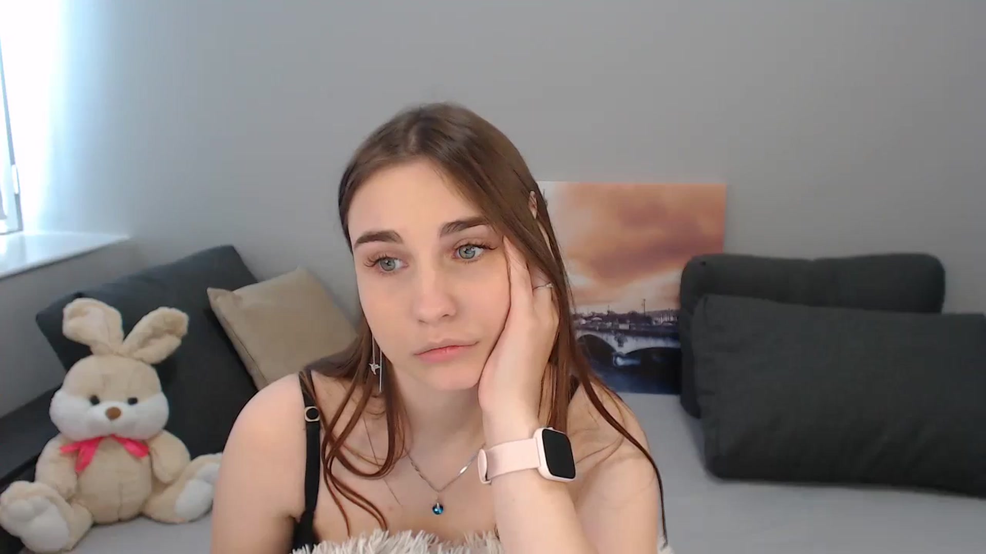 Gallery image thumbnail from LaneyGrey's myfreecams stream on, 10/16/2023, 10:50 image 6 of 20