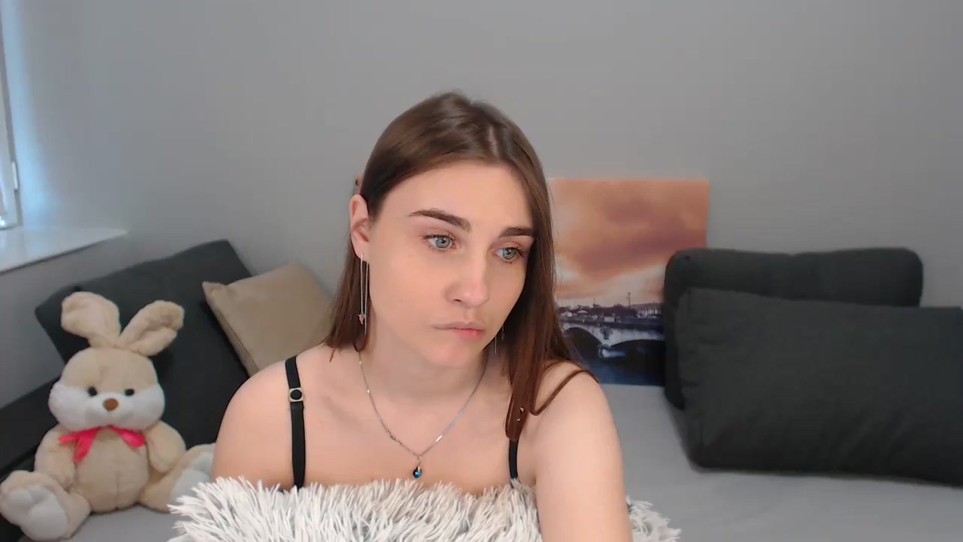 Gallery image thumbnail from LaneyGrey's myfreecams stream on, 10/16/2023, 10:50 image 7 of 20