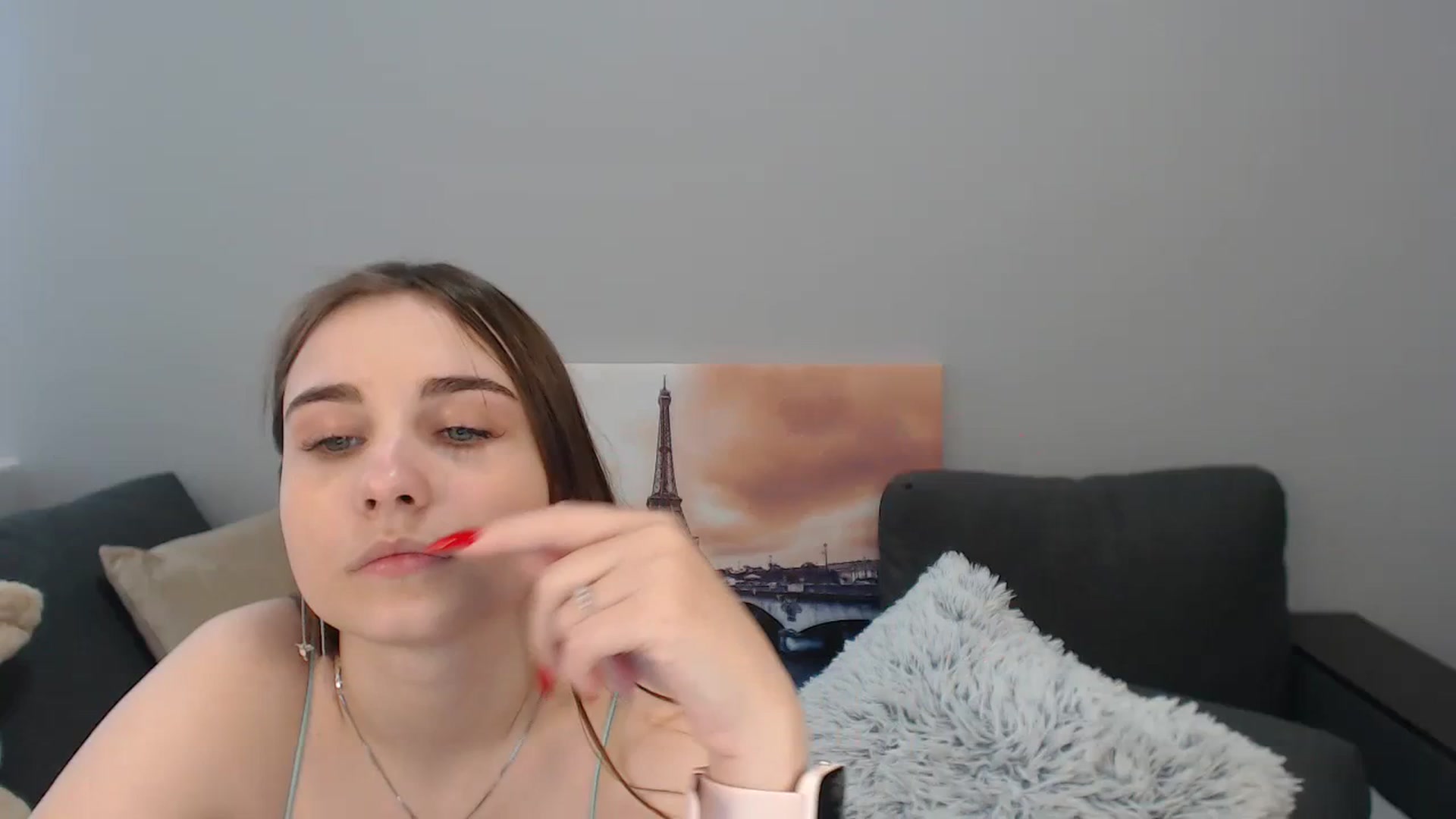 Gallery image thumbnail from LaneyGrey's myfreecams stream on, 10/16/2023, 13:03 image 1 of 20