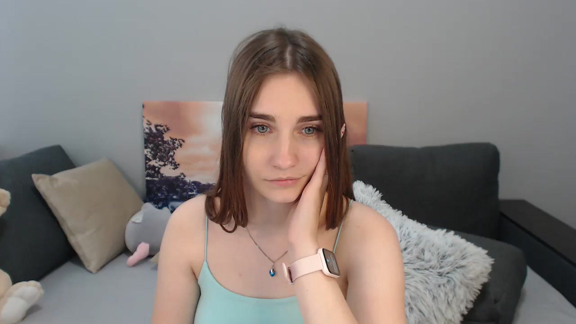 Gallery image thumbnail from LaneyGrey's myfreecams stream on, 10/16/2023, 13:03 image 7 of 20
