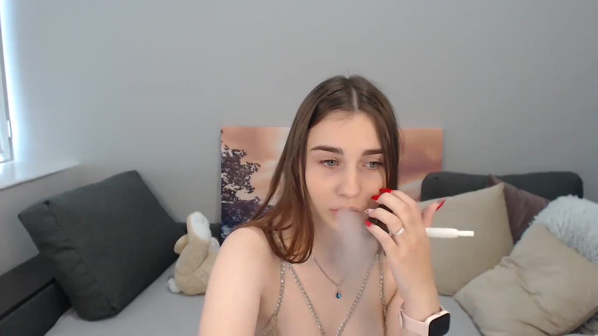Gallery image thumbnail from LaneyGrey's myfreecams stream on, 10/19/2023, 11:10 image 2 of 20