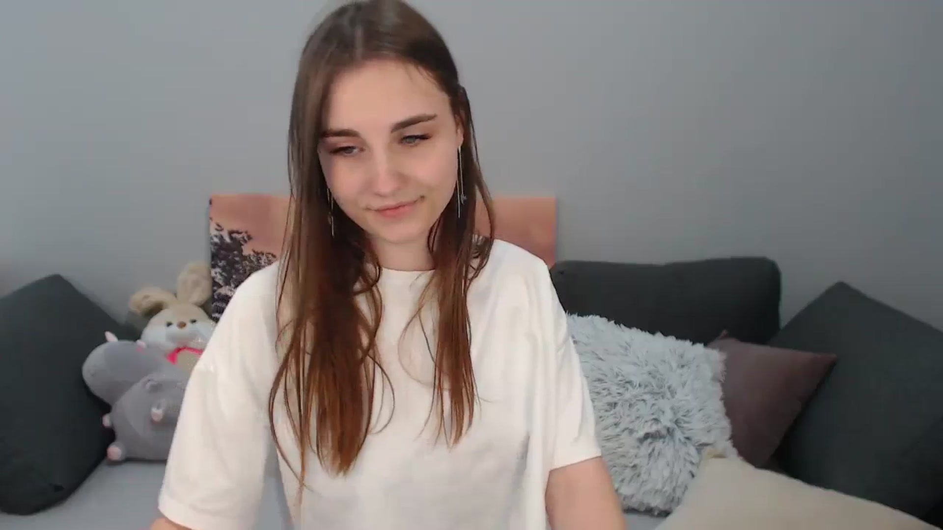 Gallery image thumbnail from LaneyGrey's myfreecams stream on, 10/24/2023, 13:29 image 7 of 20