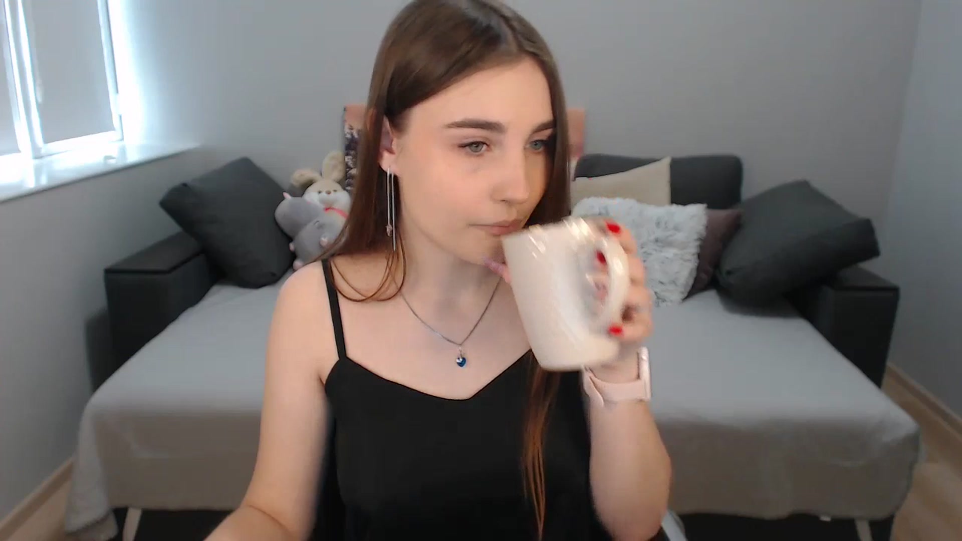 Gallery image thumbnail from LaneyGrey's myfreecams stream on, 10/26/2023, 08:46 image 7 of 20