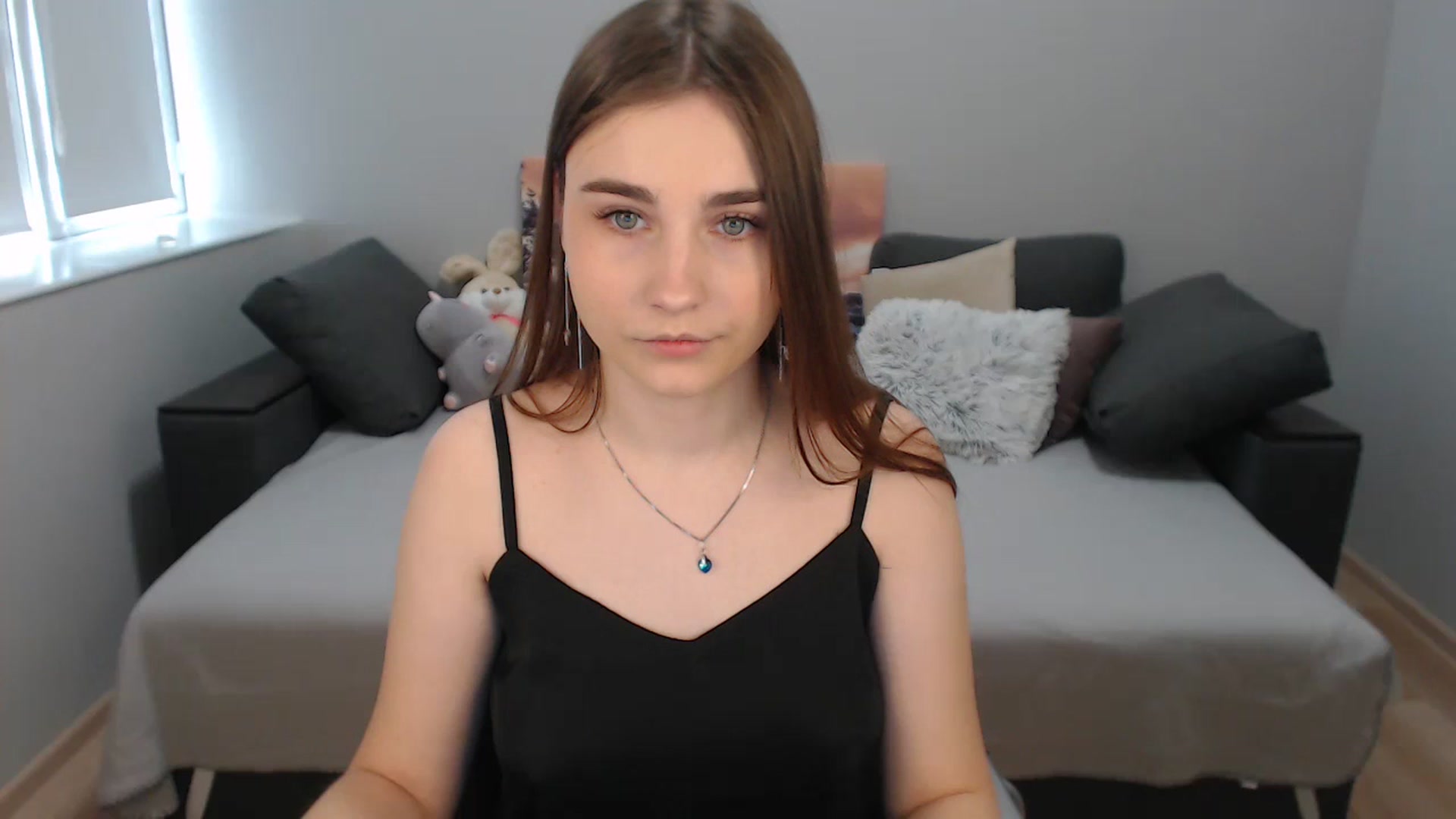 Gallery image thumbnail from LaneyGrey's myfreecams stream on, 10/26/2023, 08:46 image 5 of 20