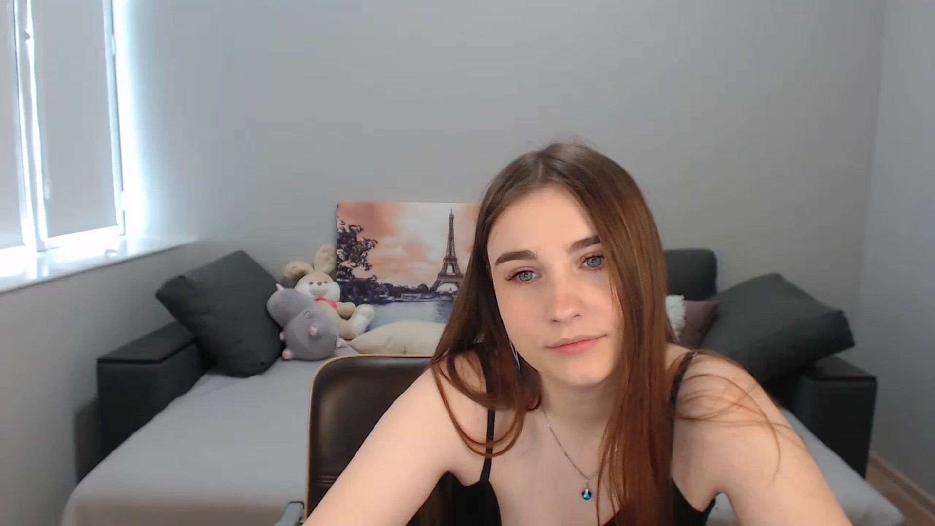 Gallery image thumbnail from LaneyGrey's myfreecams stream on, 10/26/2023, 08:46 image 17 of 20