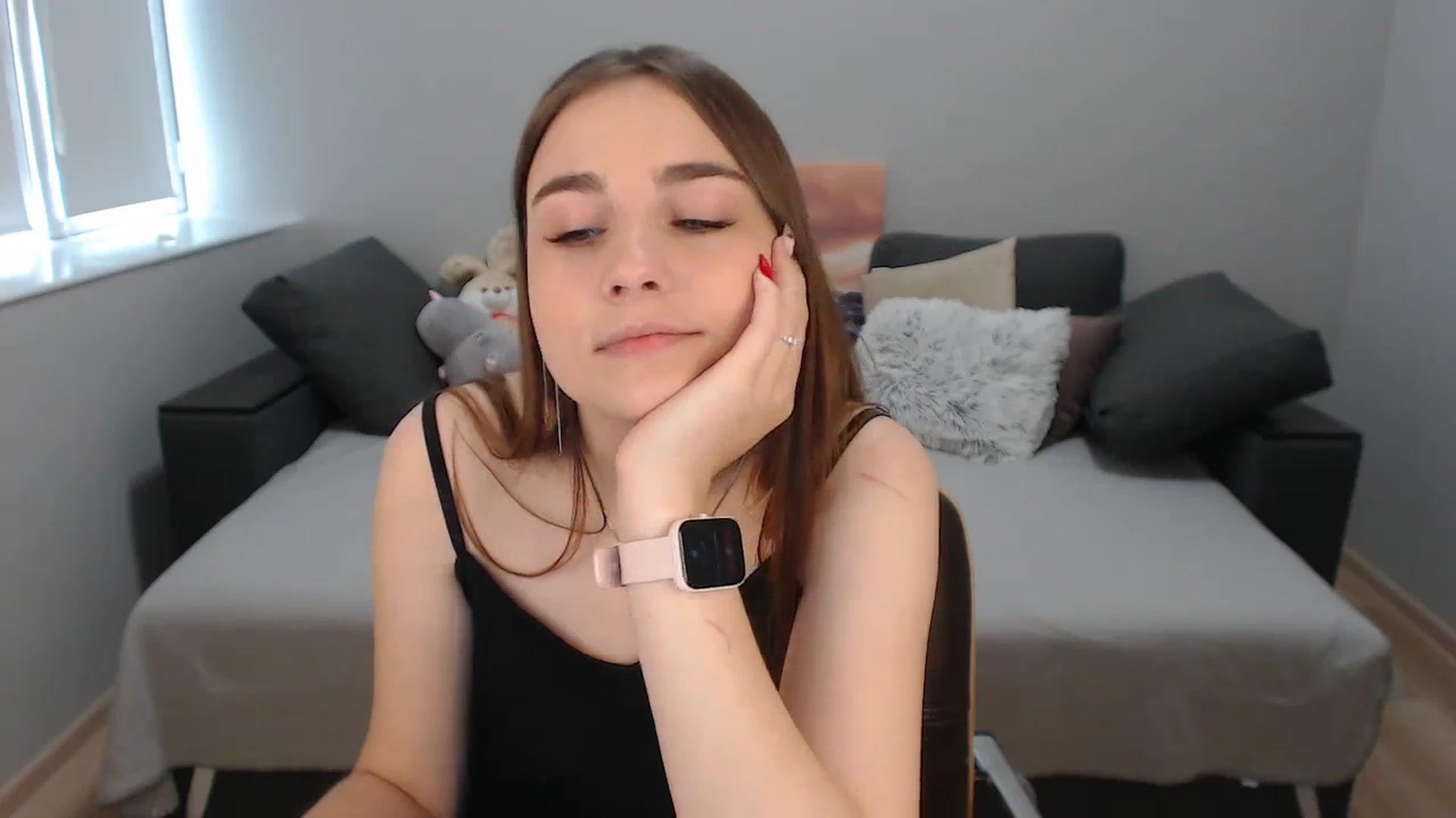 Gallery image thumbnail from LaneyGrey's myfreecams stream on, 10/26/2023, 08:46 image 13 of 20