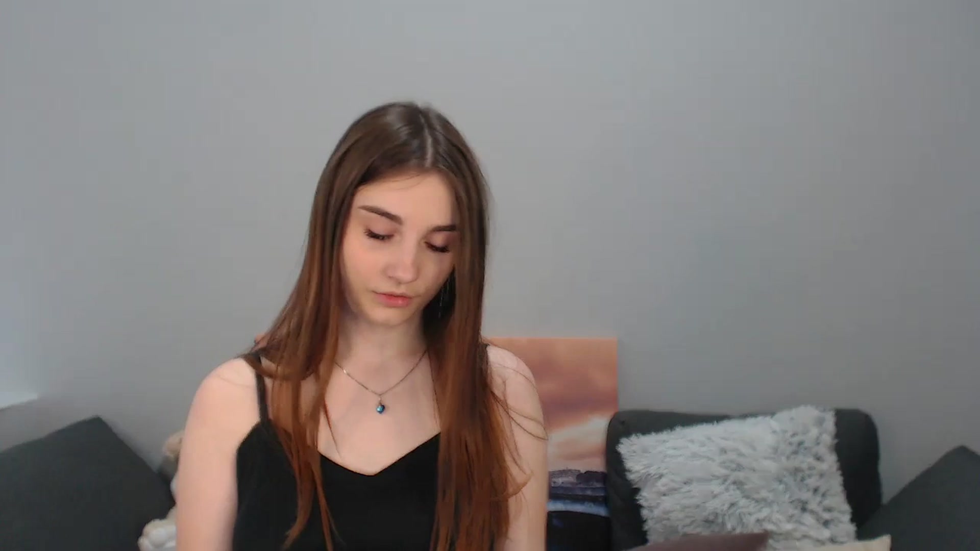 Gallery image thumbnail from LaneyGrey's myfreecams stream on, 10/26/2023, 11:12 image 18 of 20