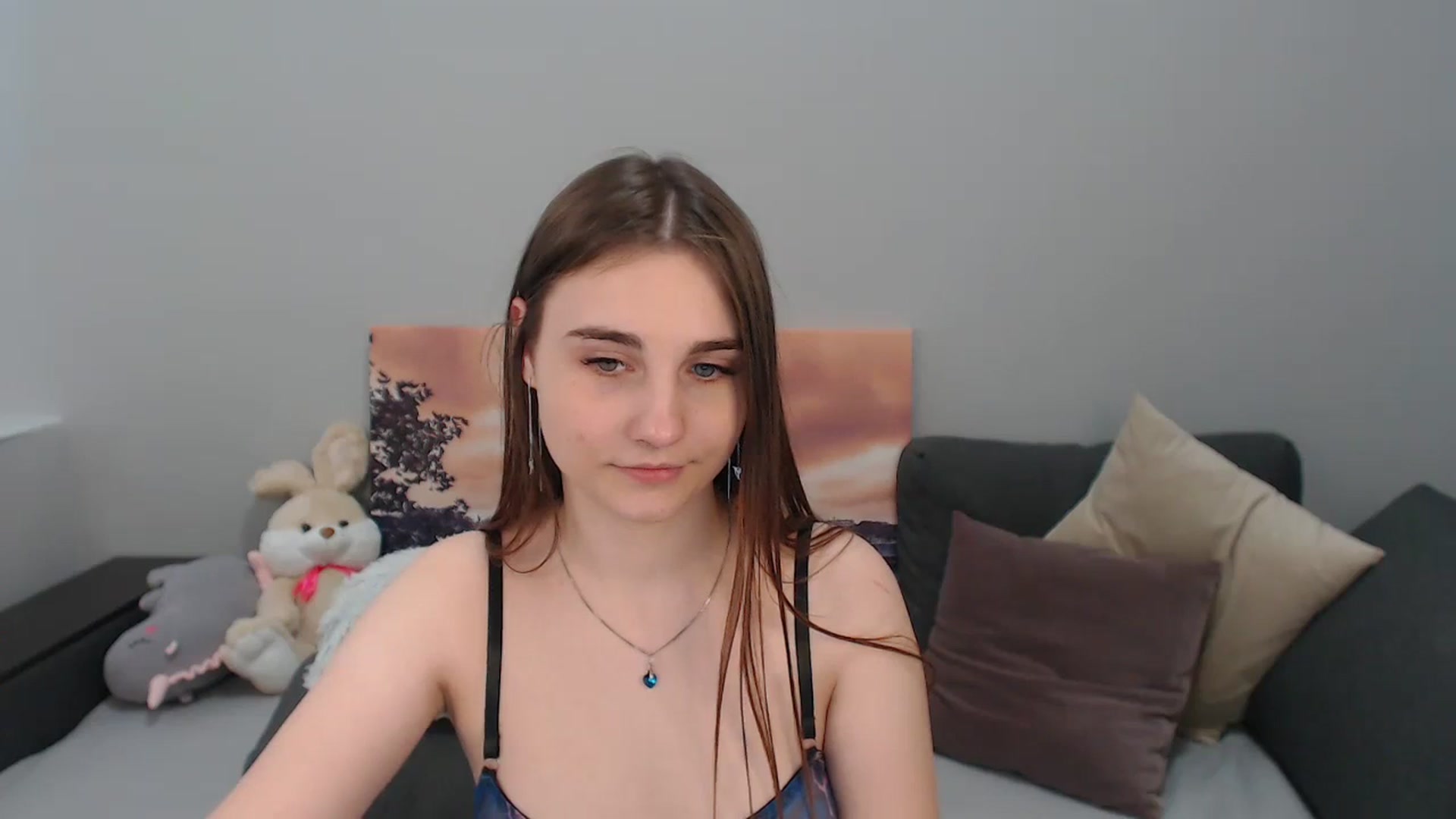 Gallery image thumbnail from LaneyGrey's myfreecams stream on, 10/28/2023, 13:53 image 3 of 20