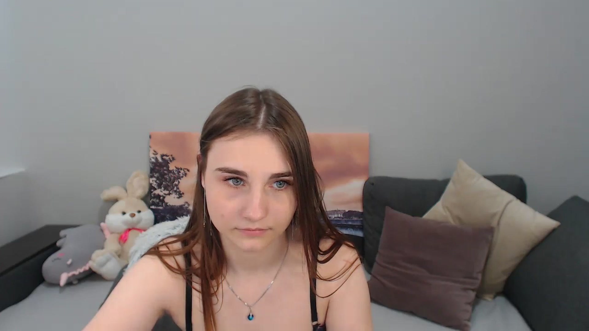 Gallery image thumbnail from LaneyGrey's myfreecams stream on, 10/28/2023, 13:53 image 9 of 20