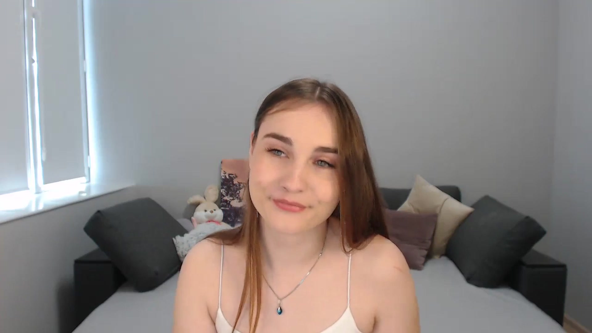 Gallery image thumbnail from LaneyGrey's myfreecams stream on, 10/29/2023, 11:16 image 7 of 20