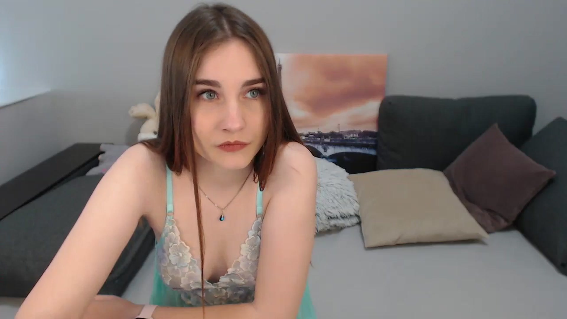 Gallery image thumbnail from LaneyGrey's myfreecams stream on, 10/30/2023, 10:30 image 18 of 20