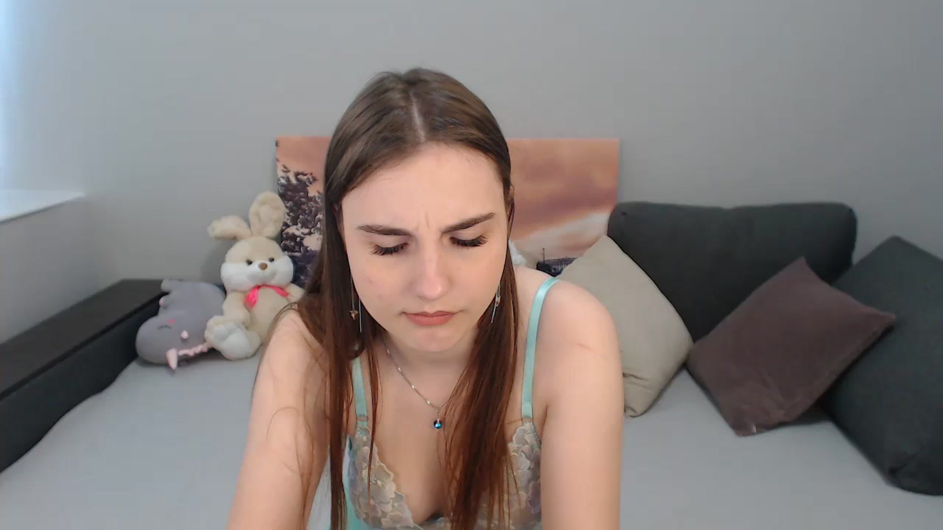 Gallery image thumbnail from LaneyGrey's myfreecams stream on, 10/30/2023, 12:21 image 1 of 20